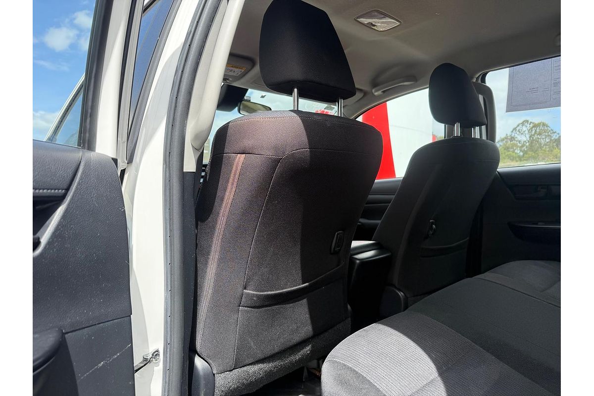 2021 Toyota Hilux SR GUN126R 4X4