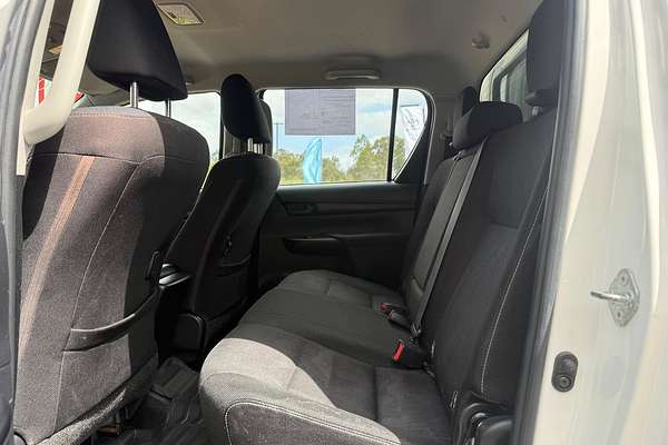 2021 Toyota Hilux SR GUN126R 4X4