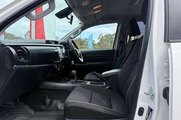 2021 Toyota Hilux SR GUN126R 4X4