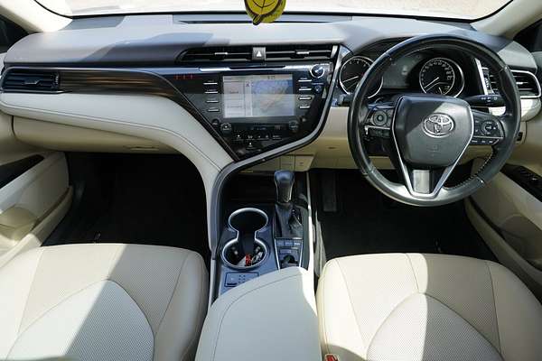 2020 Toyota Camry SL GSV70R