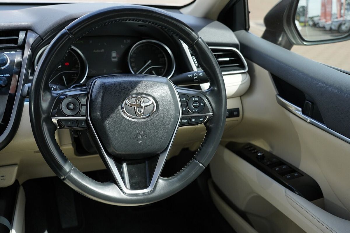 2020 Toyota Camry SL GSV70R