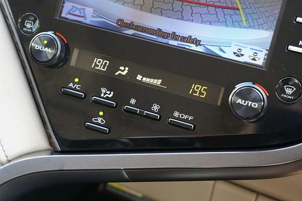 2020 Toyota Camry SL GSV70R