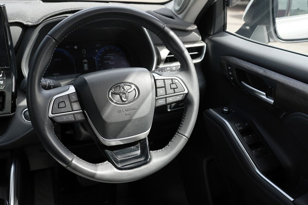 2023 Toyota Kluger Grande AXUH78R