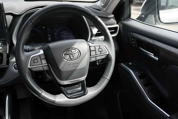 2023 Toyota Kluger Grande AXUH78R