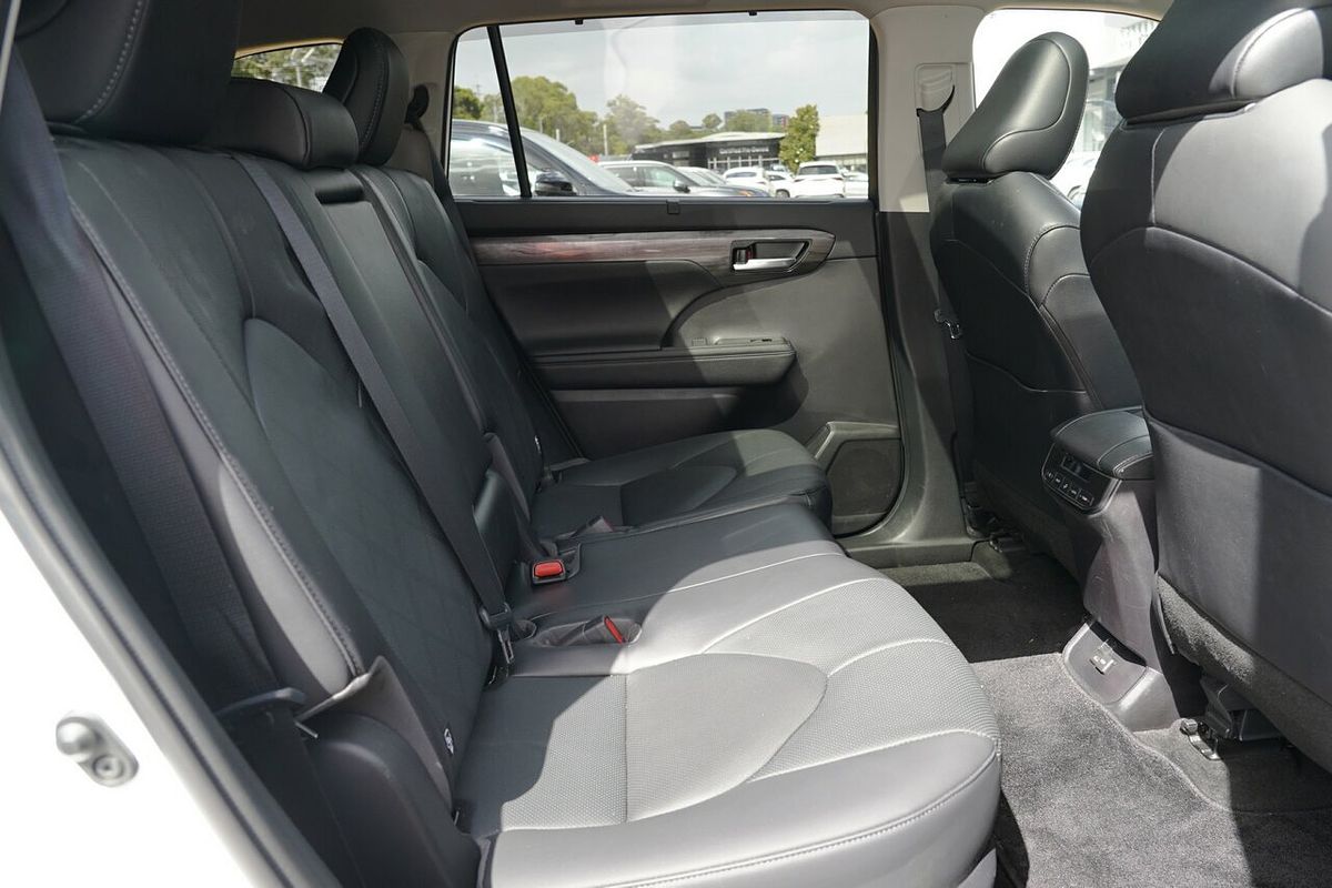 2023 Toyota Kluger Grande AXUH78R