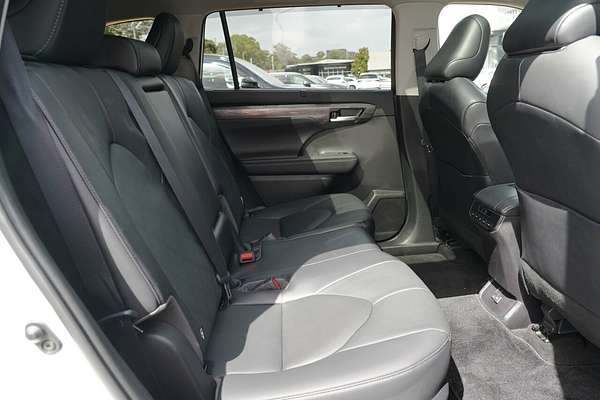 2023 Toyota Kluger Grande AXUH78R