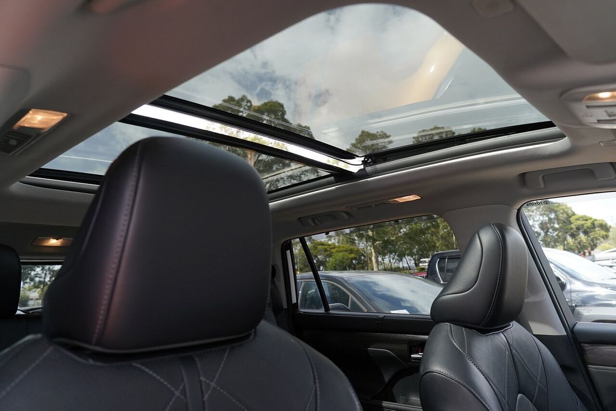 2023 Toyota Kluger Grande AXUH78R