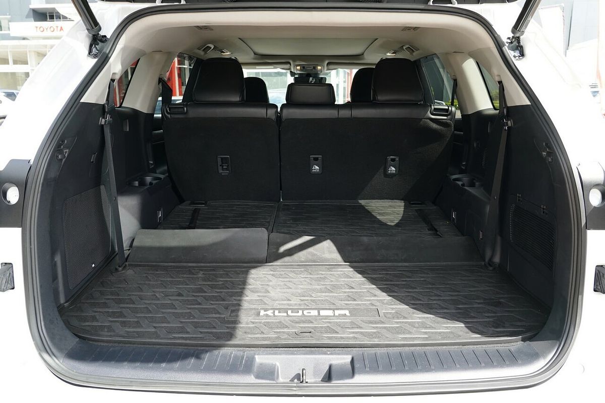 2023 Toyota Kluger Grande AXUH78R