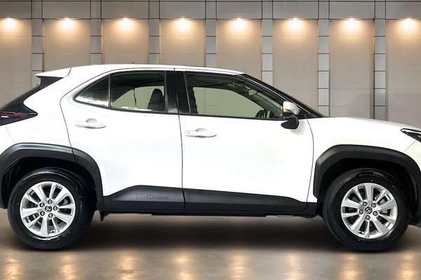 2023 Toyota Yaris Cross GX MXPB10R