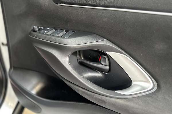 2023 Toyota Yaris Cross GX MXPB10R