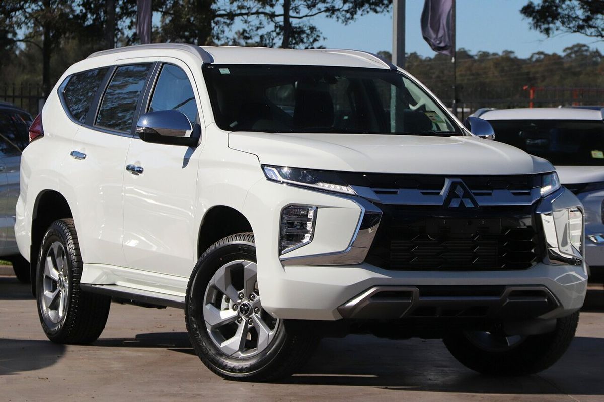 2025 Mitsubishi Pajero Sport GLX QG