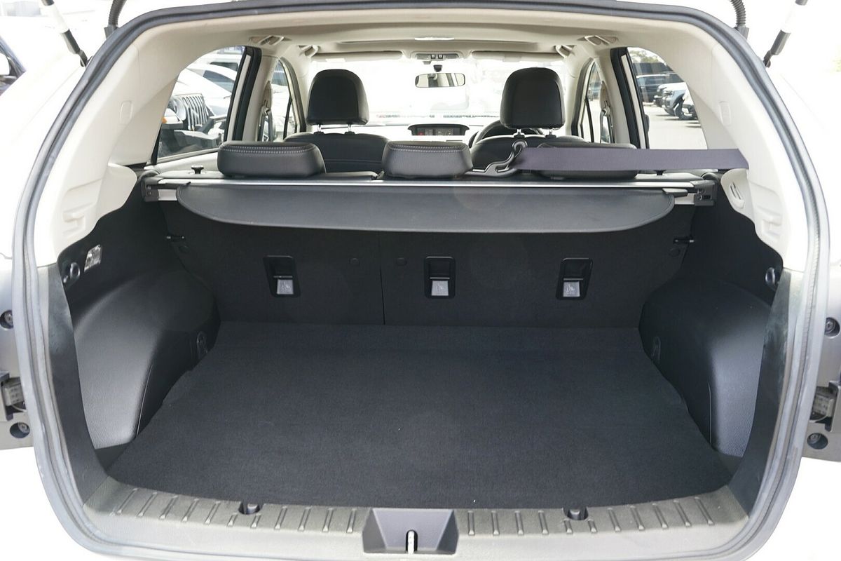 2023 Honda HR-V e:HEV L