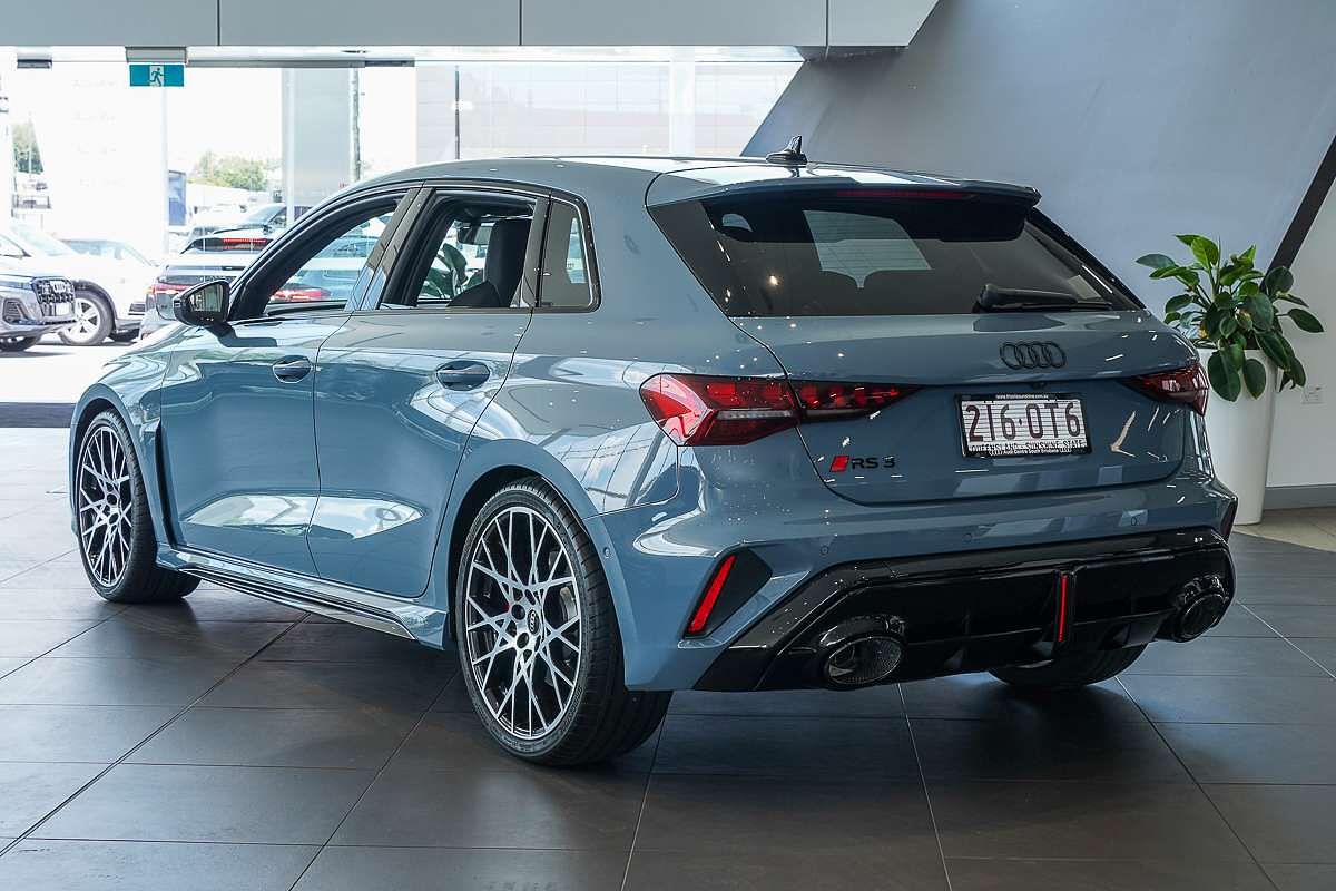 2025 Audi RS3 GY