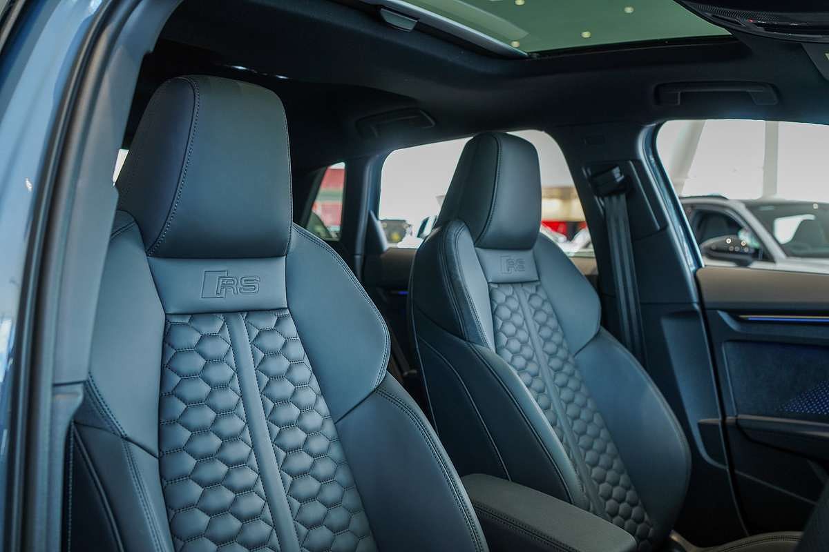 2025 Audi RS3 GY