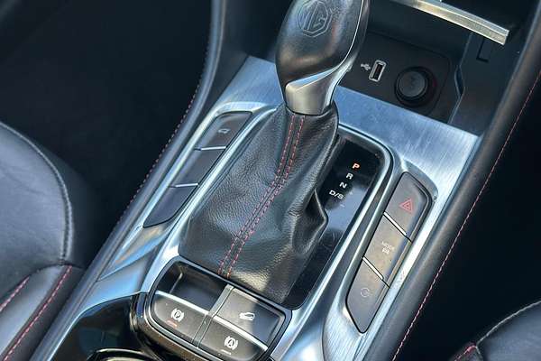 2022 MG HS Essence SAS23 thumb-2