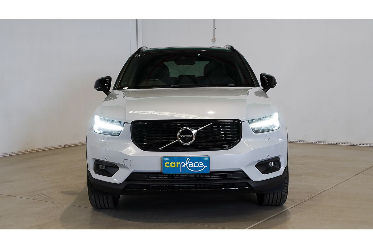2021 Volvo XC40 T5 R-Design