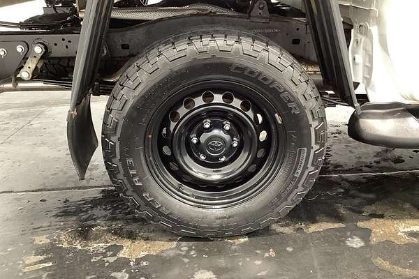 2022 Toyota Hilux SR GUN126R 4X4