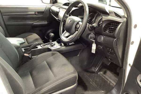2022 Toyota Hilux SR GUN126R 4X4