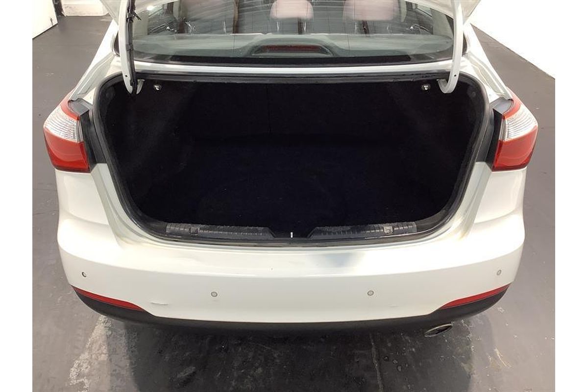 2013 Kia Cerato Si YD