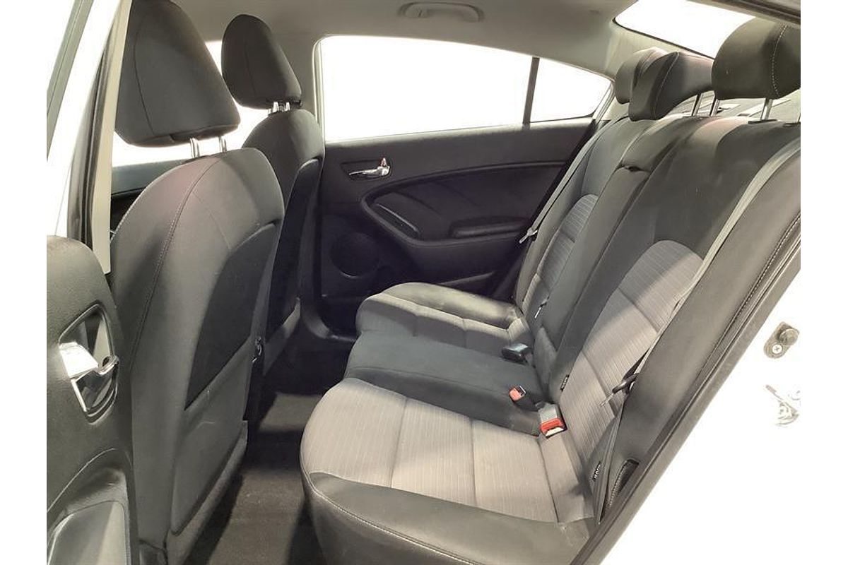 2013 Kia Cerato Si YD