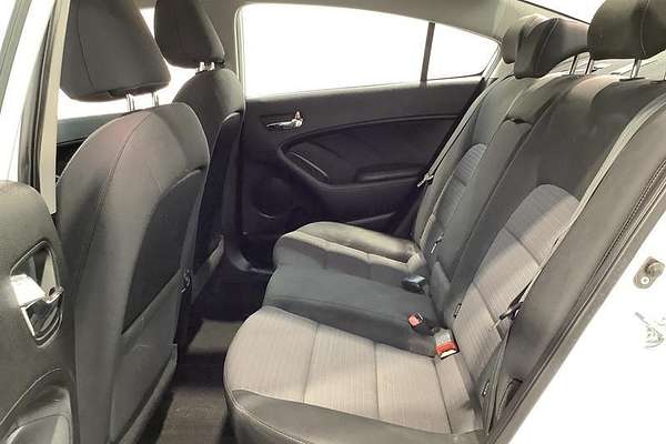 2013 Kia Cerato Si YD