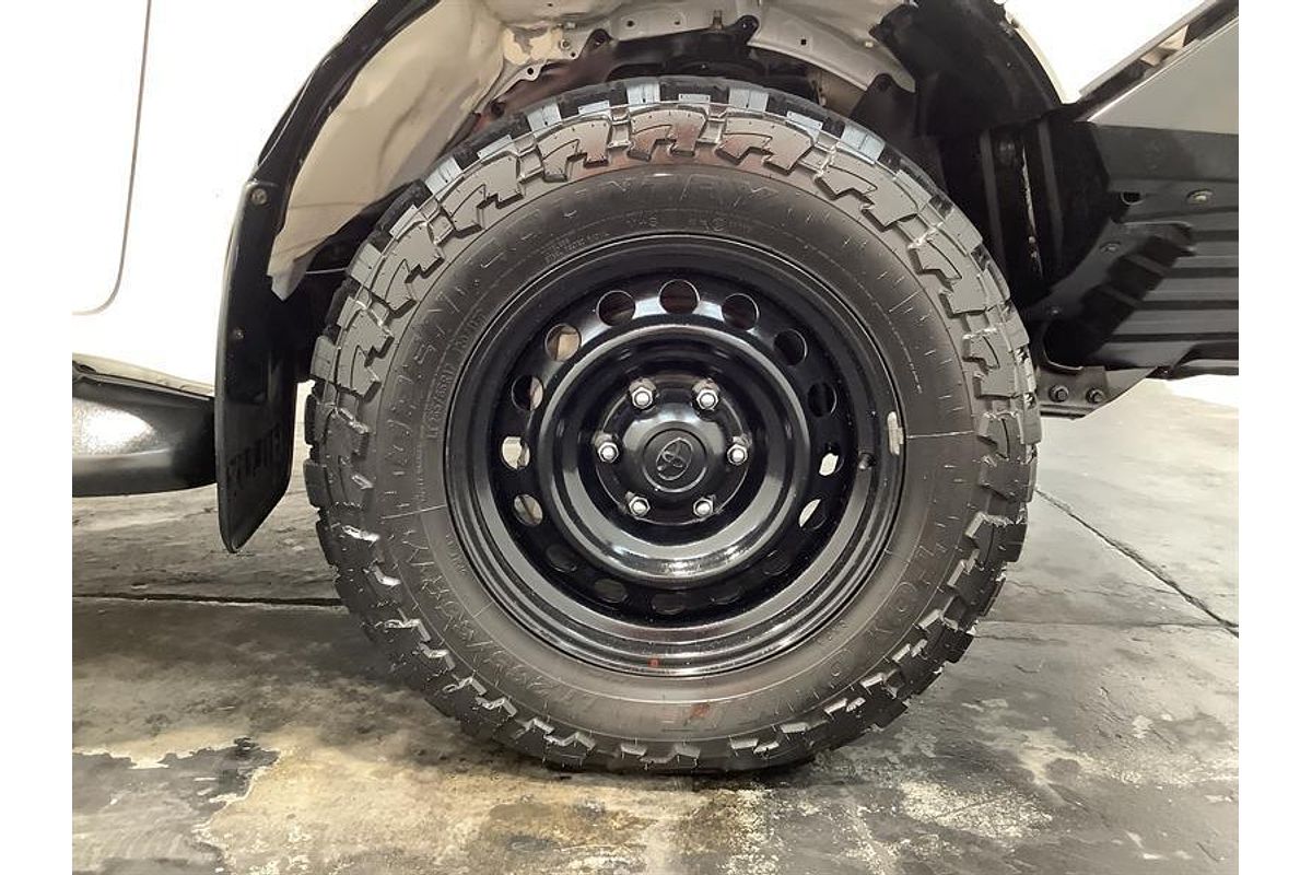 2019 Toyota Hilux SR GUN126R 4X4