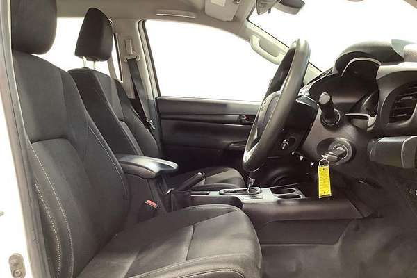 2019 Toyota Hilux SR GUN126R 4X4