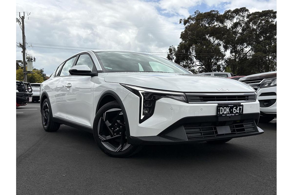 2025 Kia K4 Sport+ CL4m