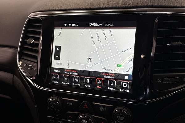 2021 Jeep Grand Cherokee Night Eagle WK