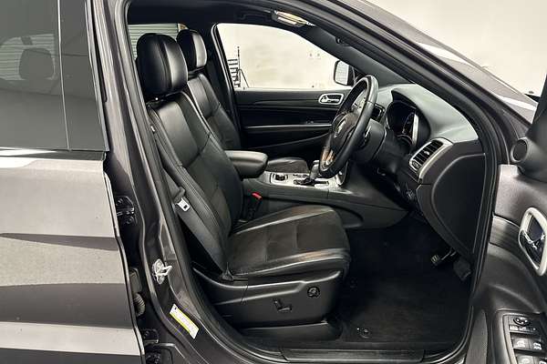 2021 Jeep Grand Cherokee Night Eagle WK