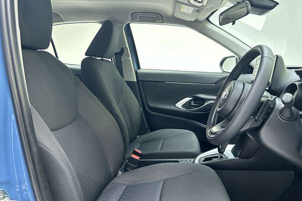 2023 Toyota Yaris Cross GX MXPB10R thumb-12