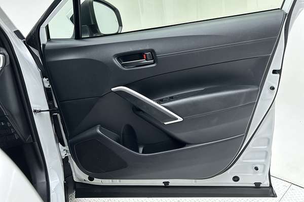 2023 Toyota Corolla Cross GX MXGH10R thumb-18