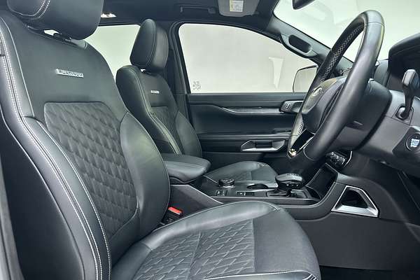 2024 Ford Everest Platinum 3.0L thumb-12