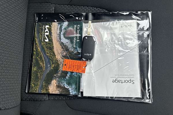 2024 Kia Sportage S NQ5