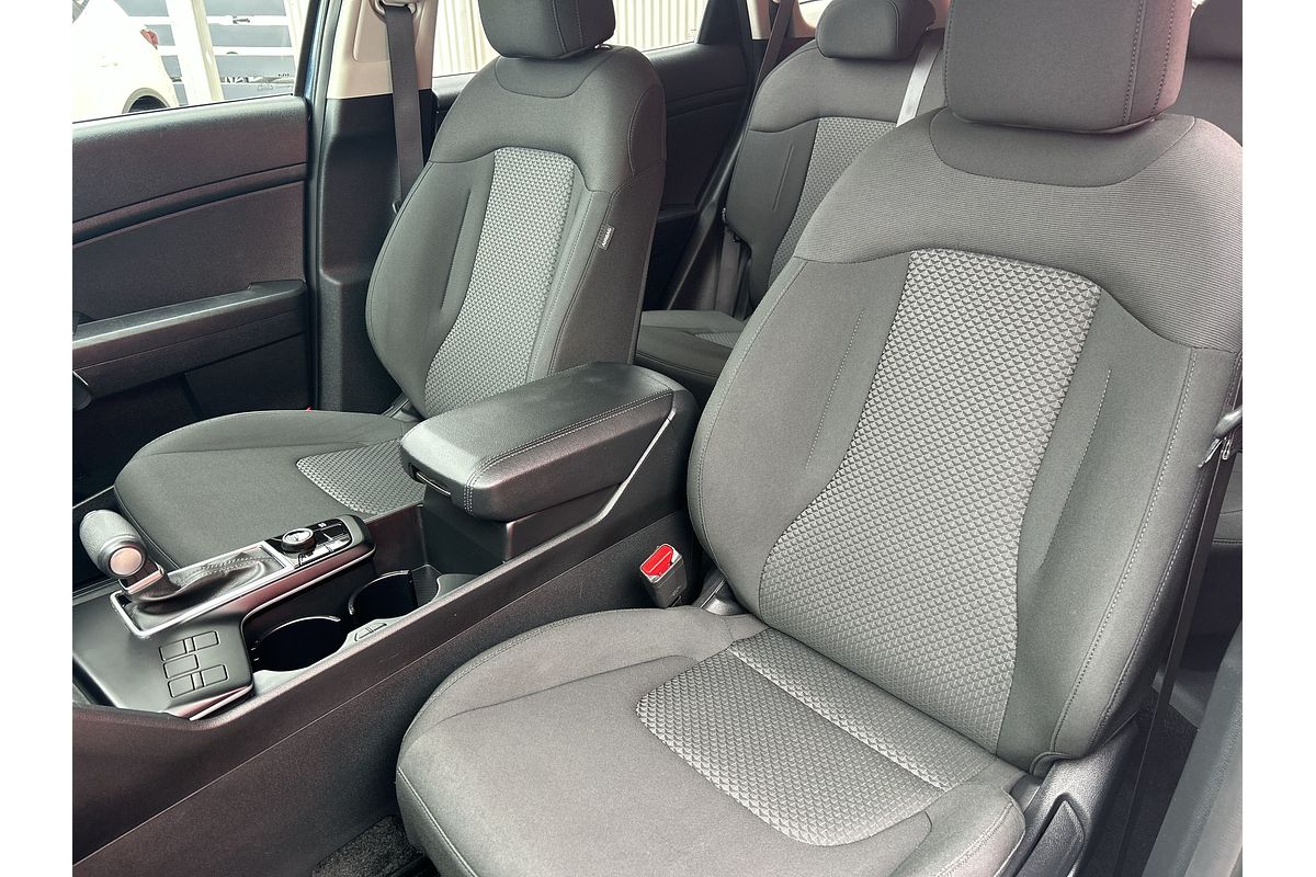 2024 Kia Sportage S NQ5