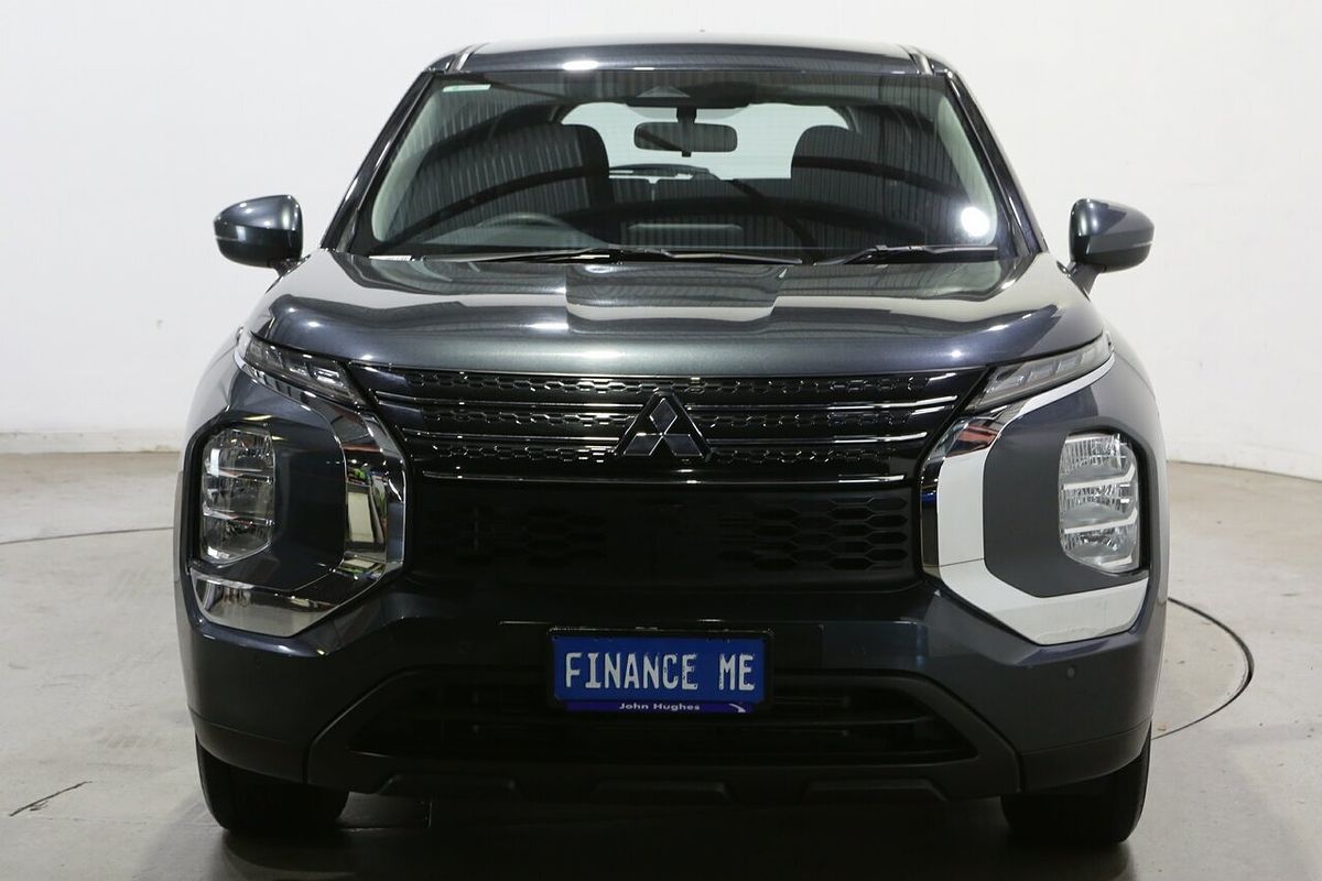 2024 Mitsubishi Outlander ES ZM