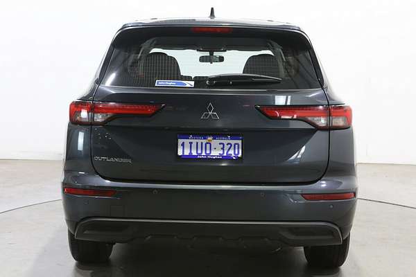 2024 Mitsubishi Outlander ES ZM