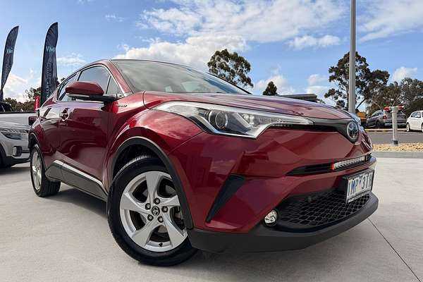 2017 Toyota C-HR NGX10R