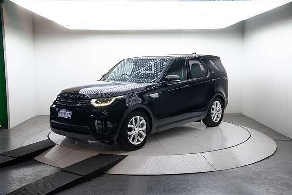 2019 Land Rover Discovery SD6 SE Series 5