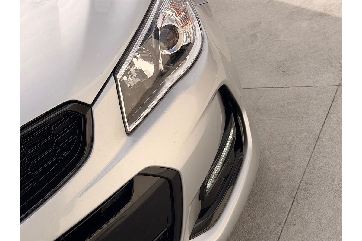 2016 Holden Commodore SV6 Black VF Series II