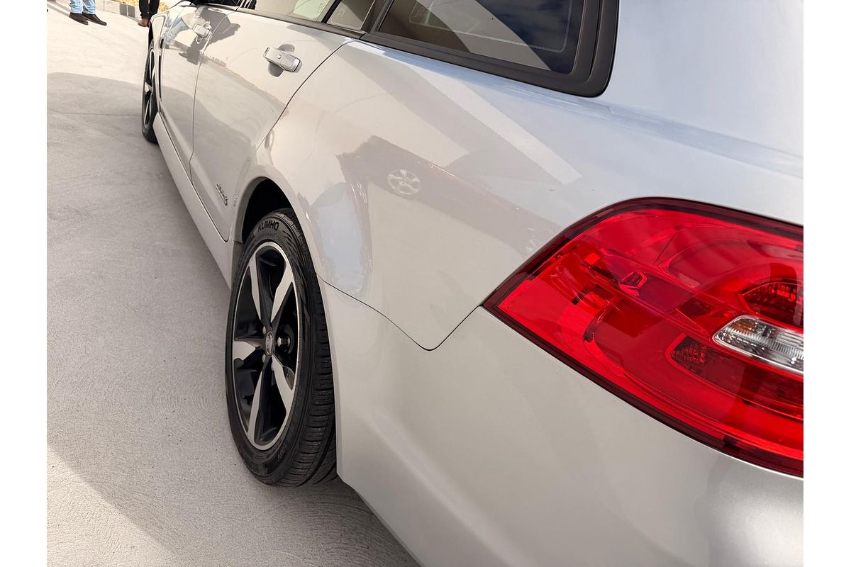 2016 Holden Commodore SV6 Black VF Series II