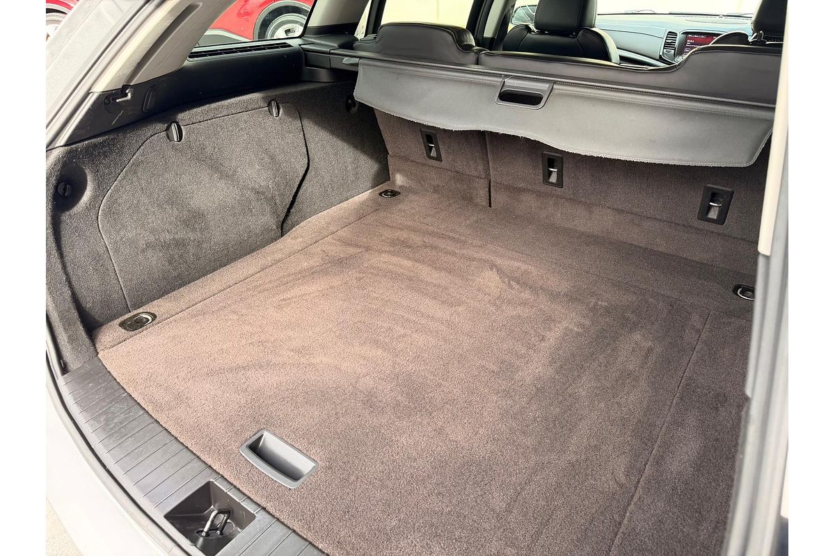 2016 Holden Commodore SV6 Black VF Series II