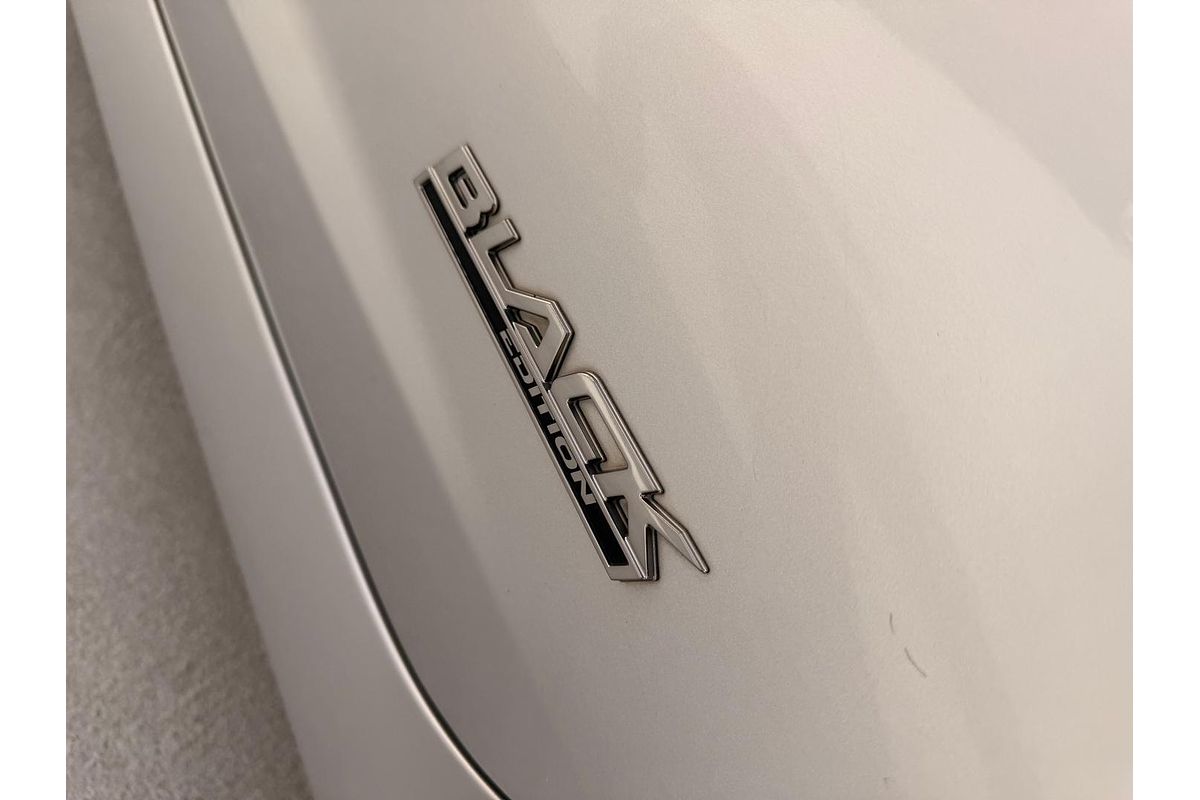 2016 Holden Commodore SV6 Black VF Series II