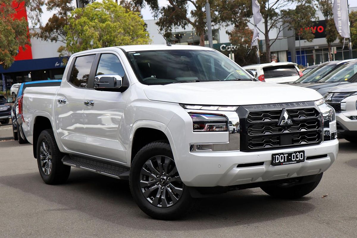 2025 Mitsubishi Triton GLS MV 4X4