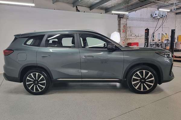 2025 Chery Tiggo 8 Super Hybrid Urban T31