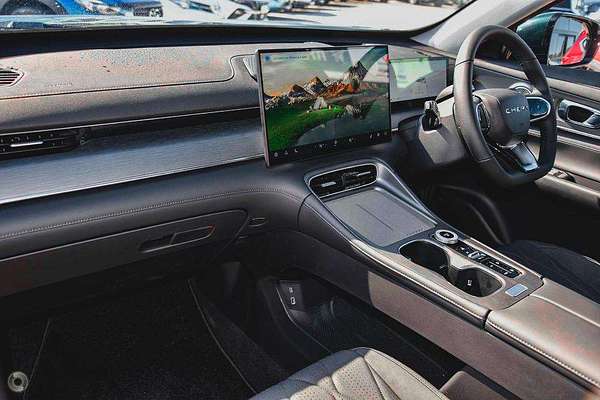 2025 Chery Tiggo 8 Super Hybrid Ultimate T31