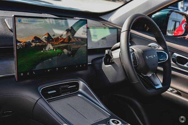 2025 Chery Tiggo 8 Super Hybrid Ultimate T31