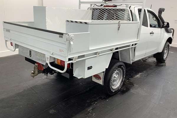 2015 Isuzu D-MAX SX 4X4