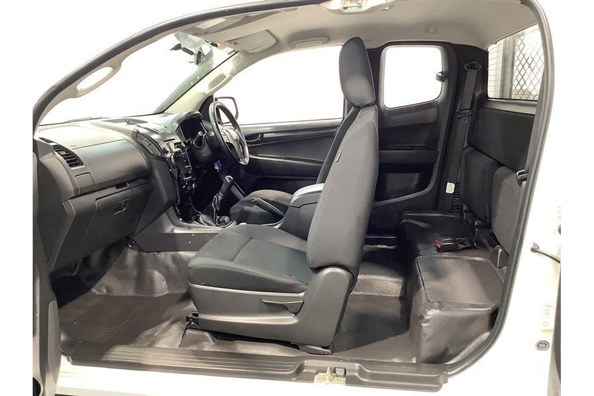 2015 Isuzu D-MAX SX 4X4