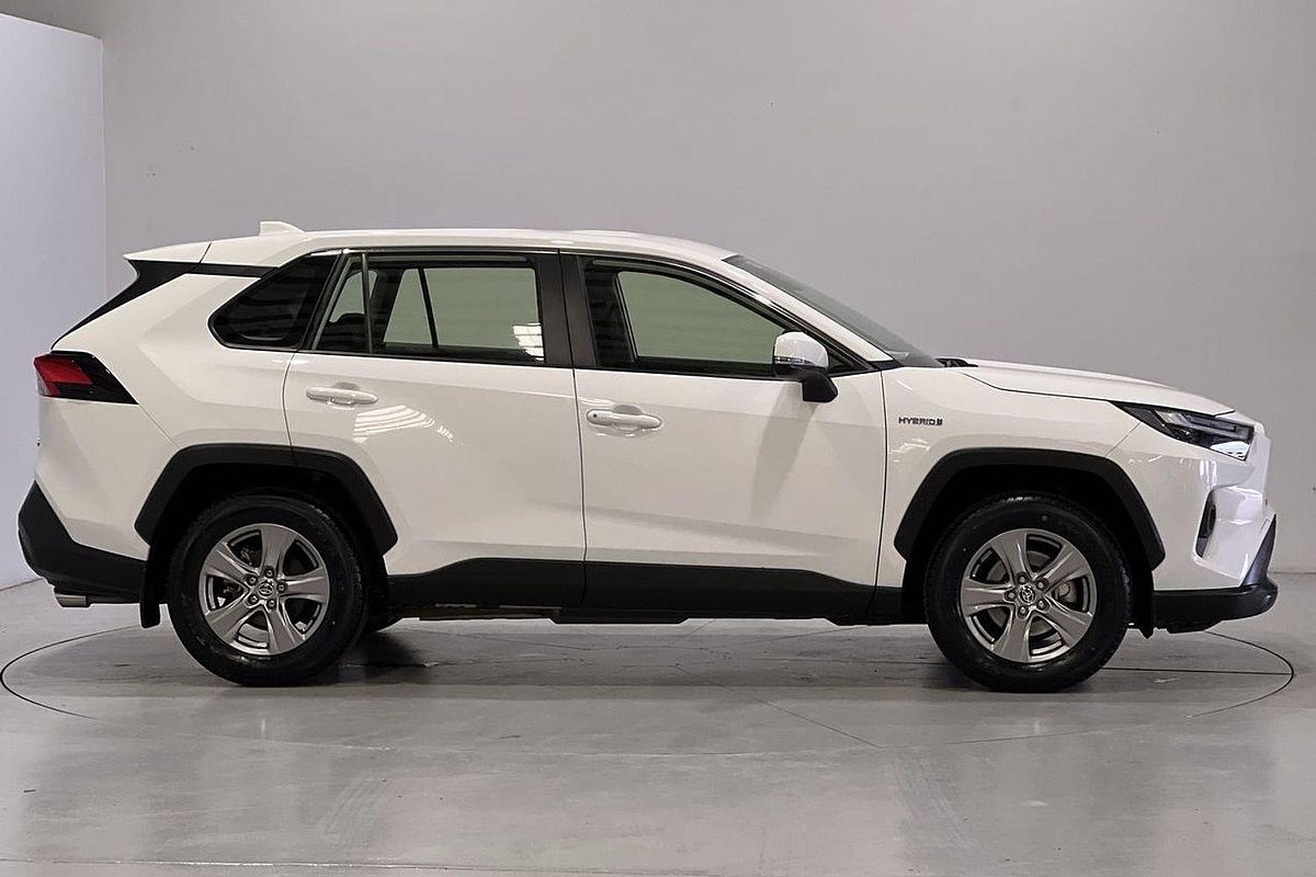 2024 Toyota RAV4 GX AXAH52R